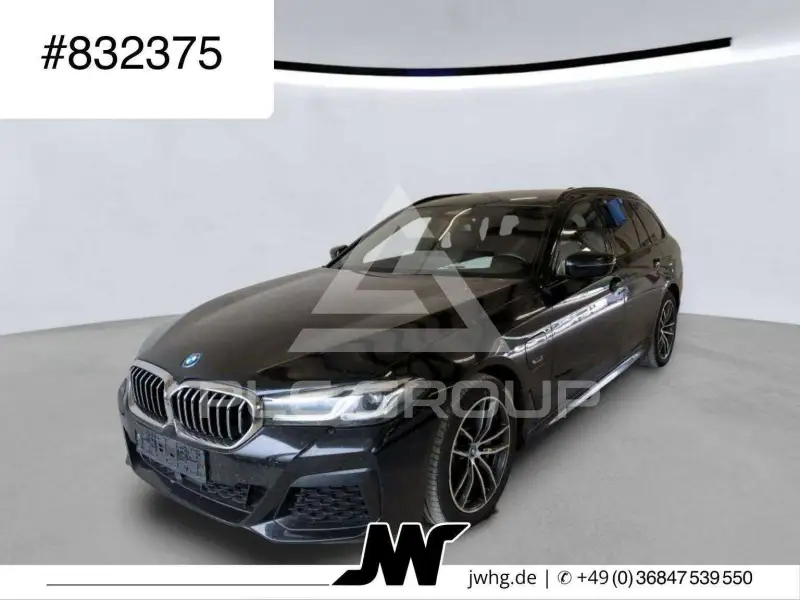 2022 BMW 530