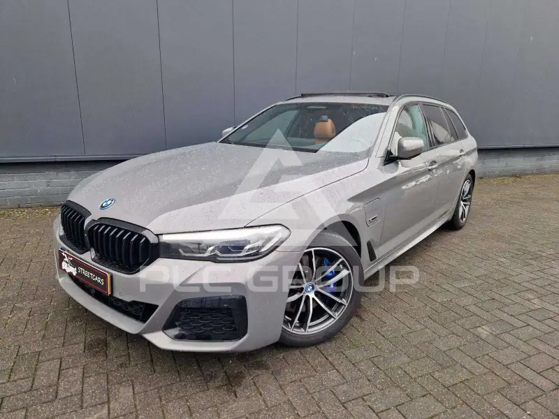 2022 BMW 530