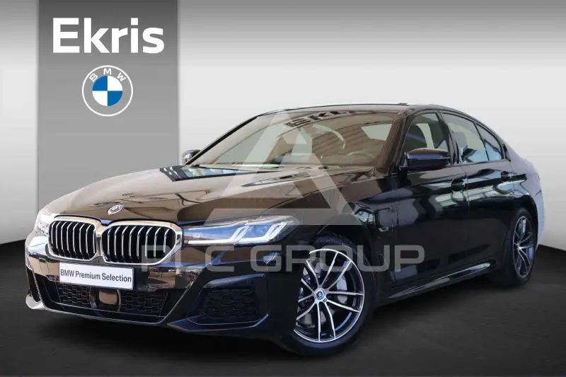 2022 BMW 530
