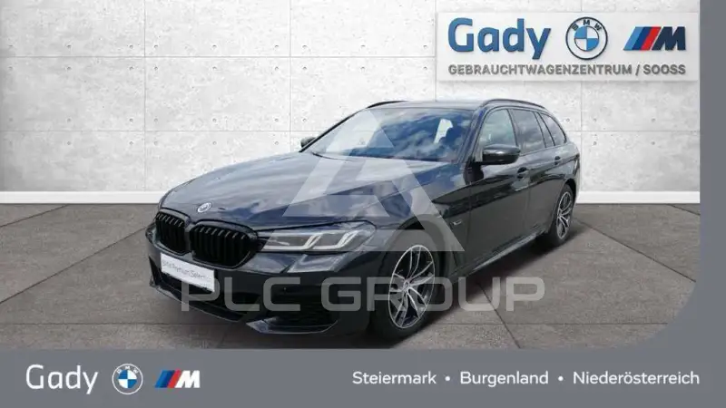 2022 BMW 530