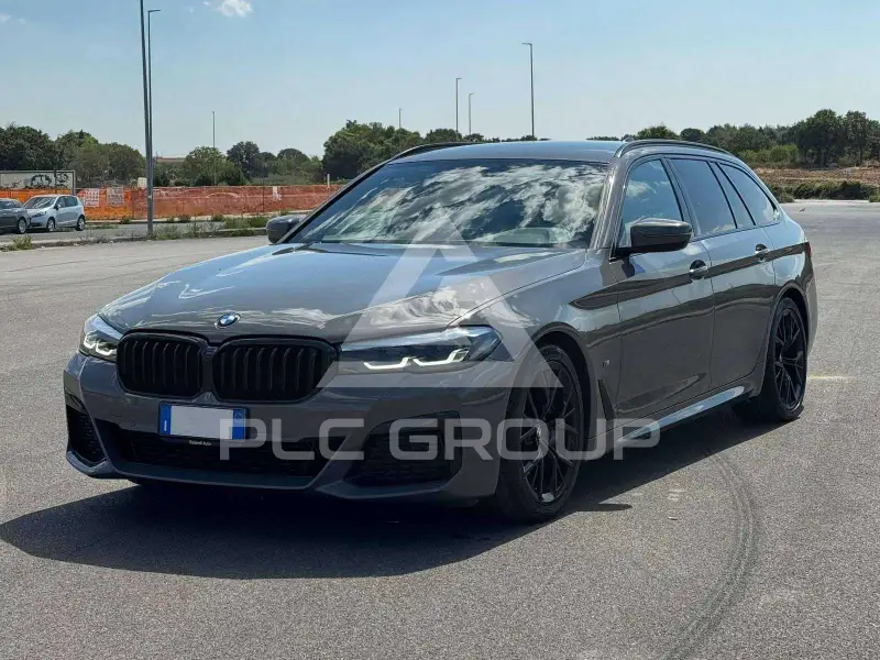 2022 BMW 530