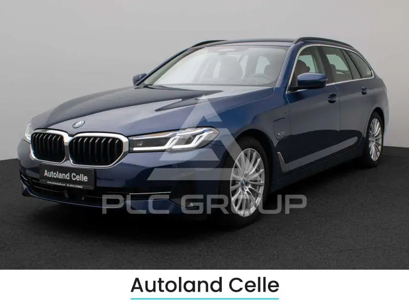 2022 BMW 530