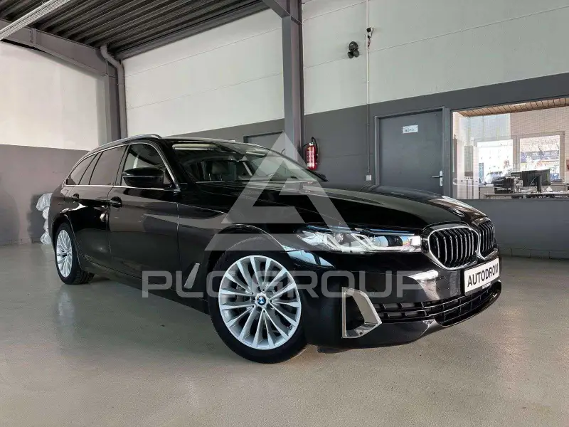 2022 BMW 530