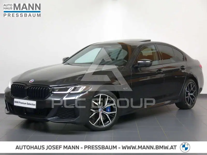 2022 BMW 530
