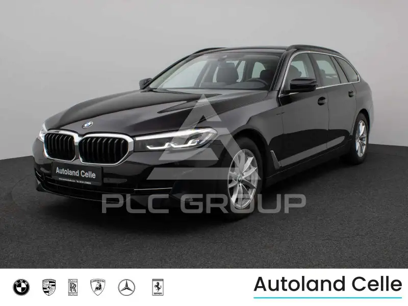 2022 BMW 530