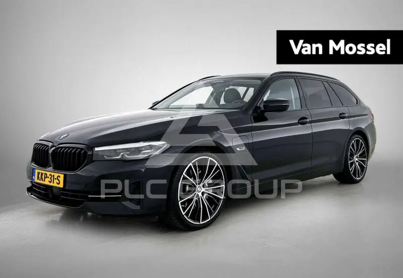 2022 BMW 530