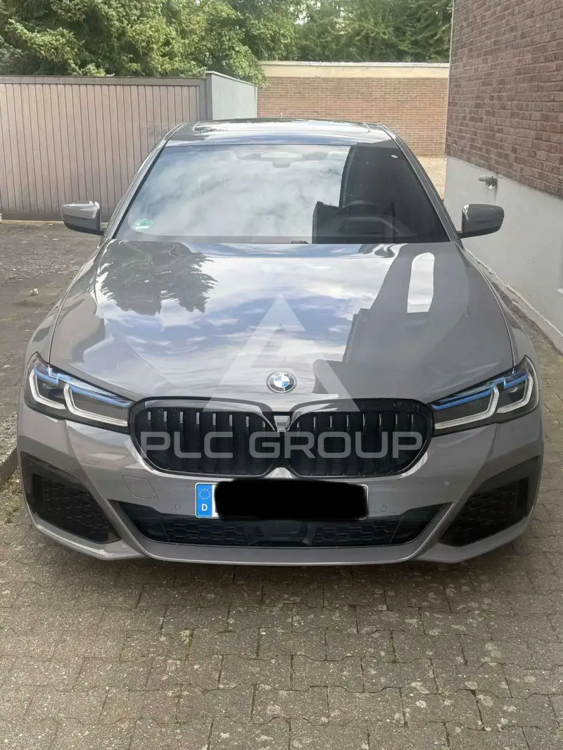2022 BMW 530