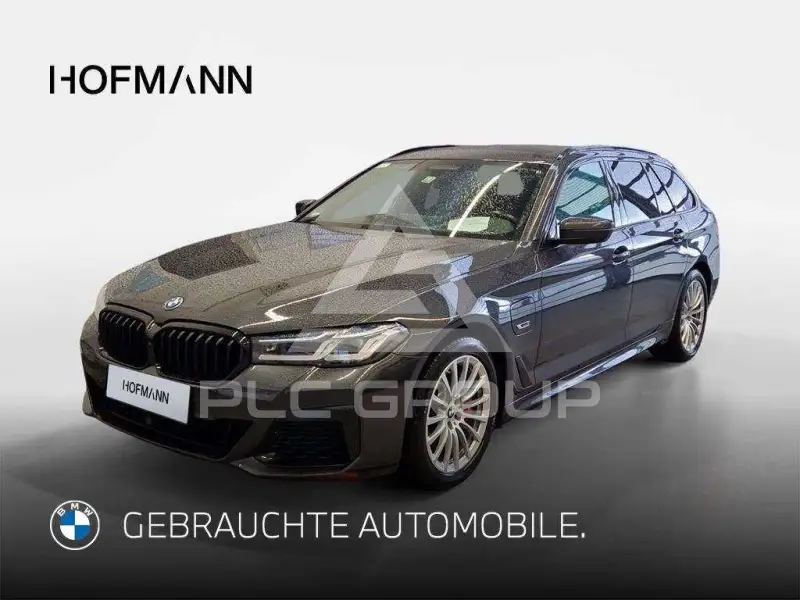 2022 BMW 530