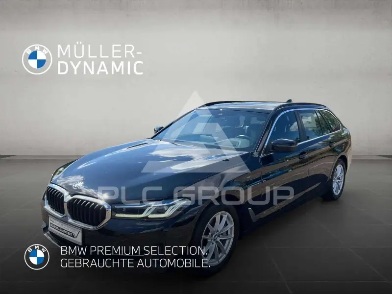 2022 BMW 530
