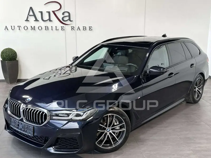 2022 BMW 530