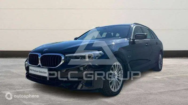 2022 BMW 530