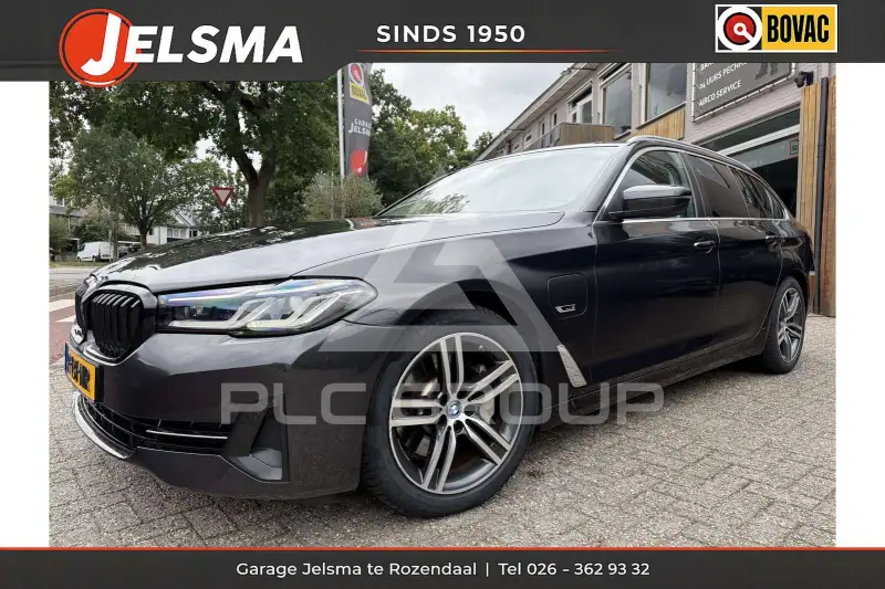 2022 BMW 530