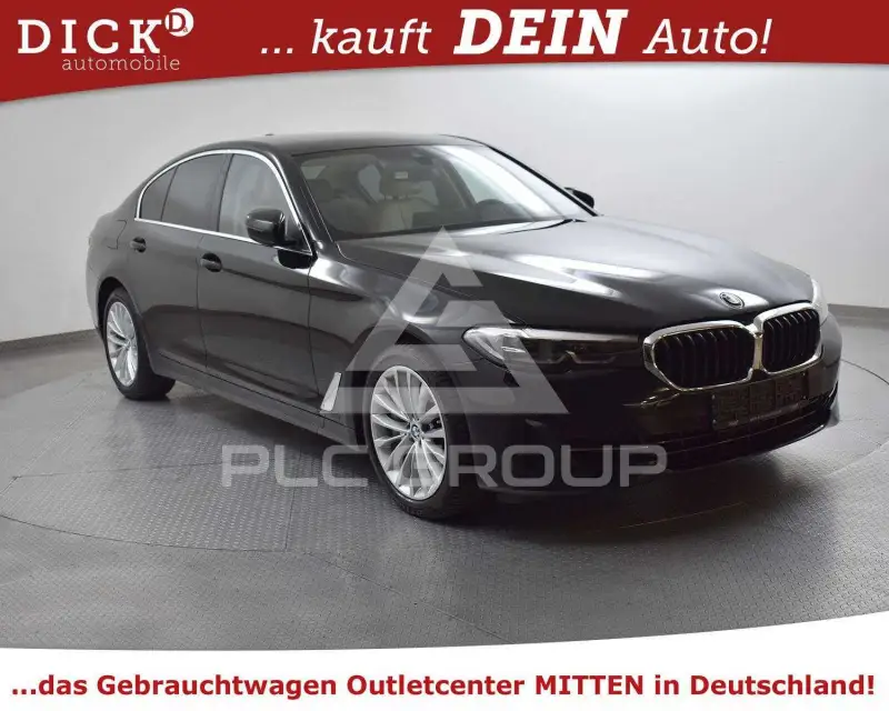 2022 BMW 530