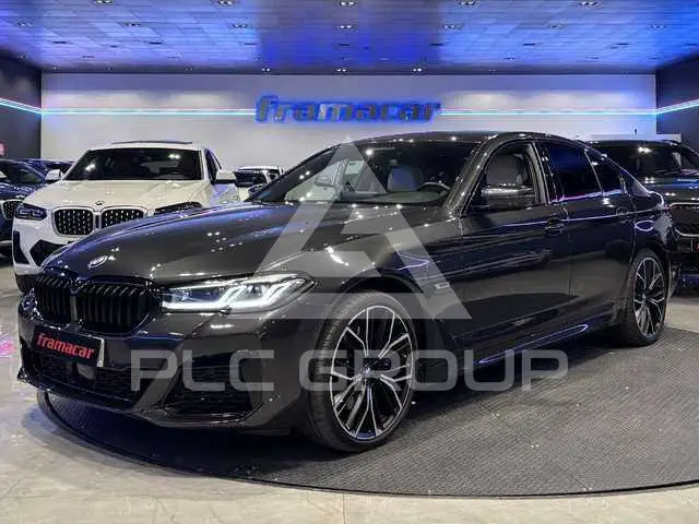 2022 BMW 530
