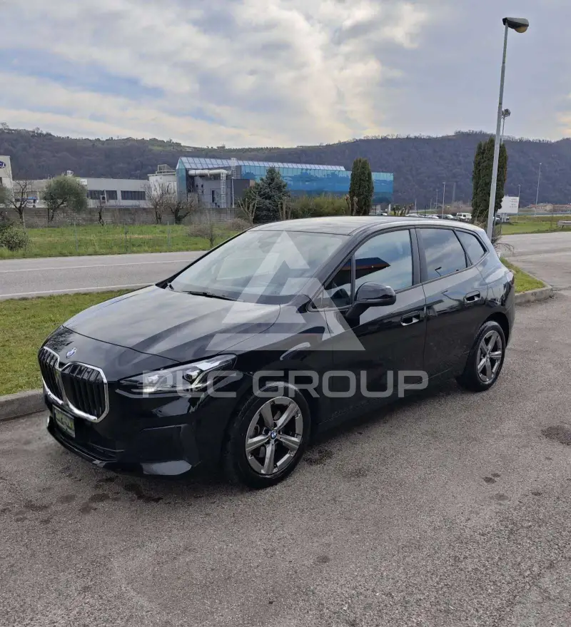 2022 BMW 218