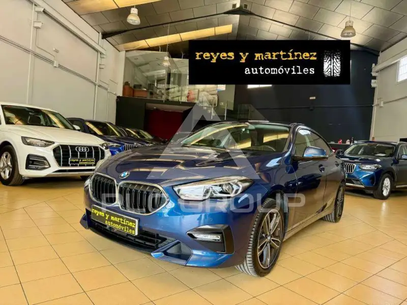 2022 BMW 218