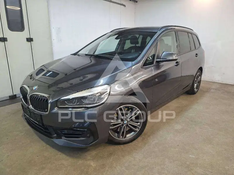 2022 BMW 218