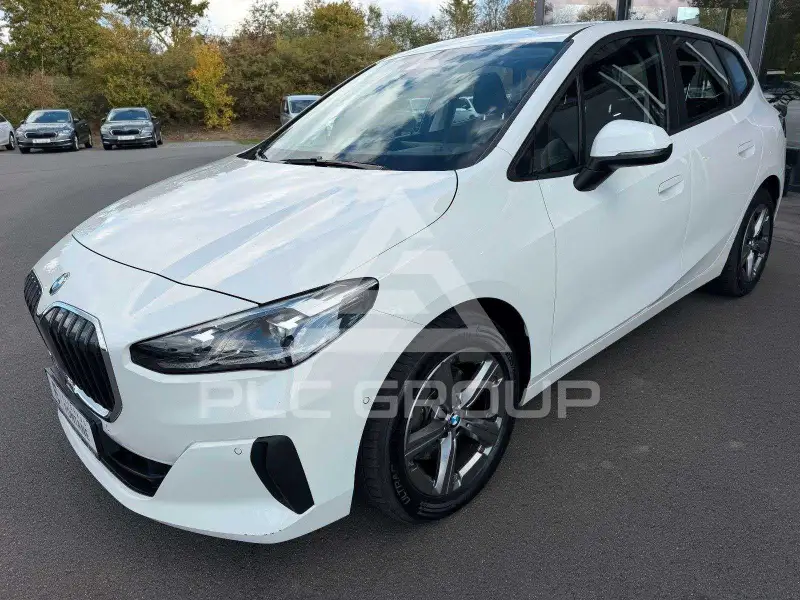 2022 BMW 218