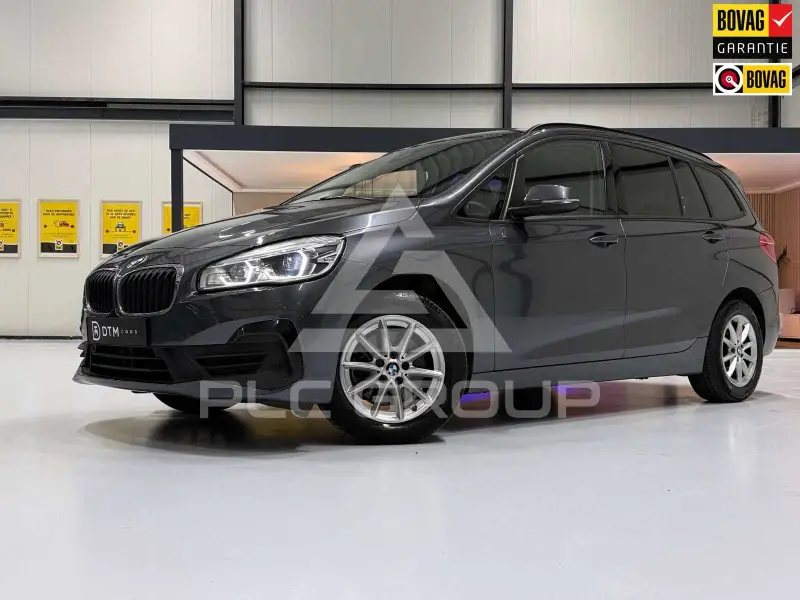2022 BMW 218