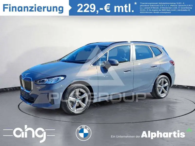 2022 BMW 218