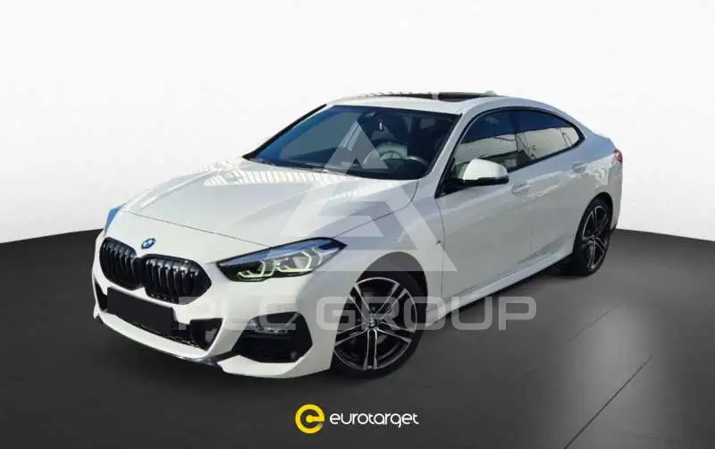 2022 BMW 218