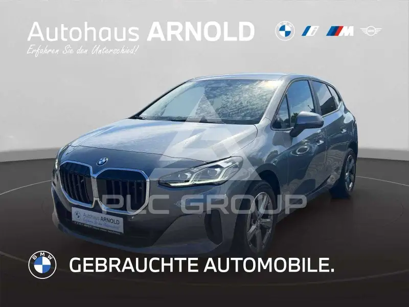 2022 BMW 218