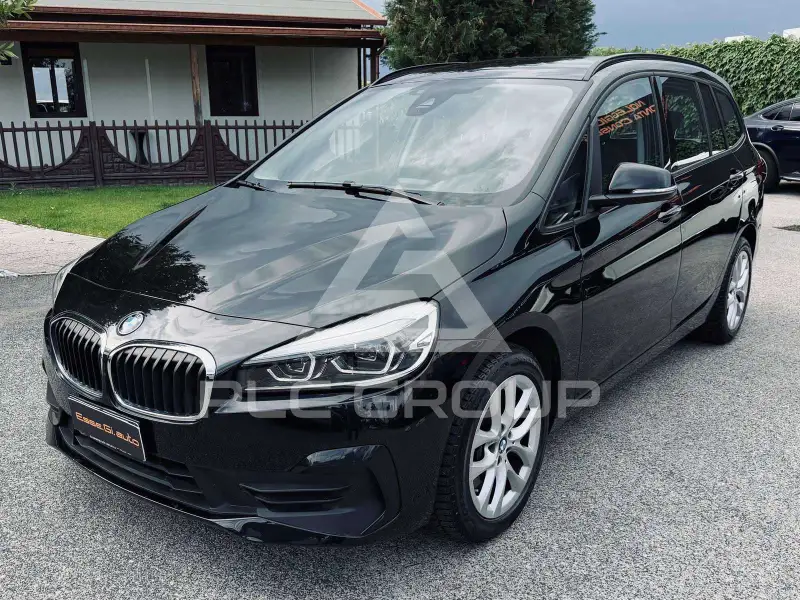 2022 BMW 218