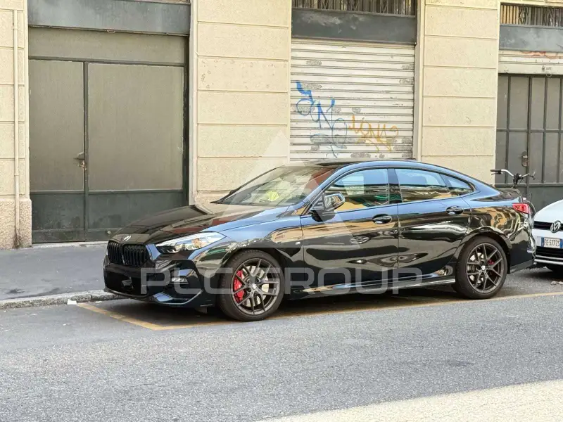 2022 BMW 218