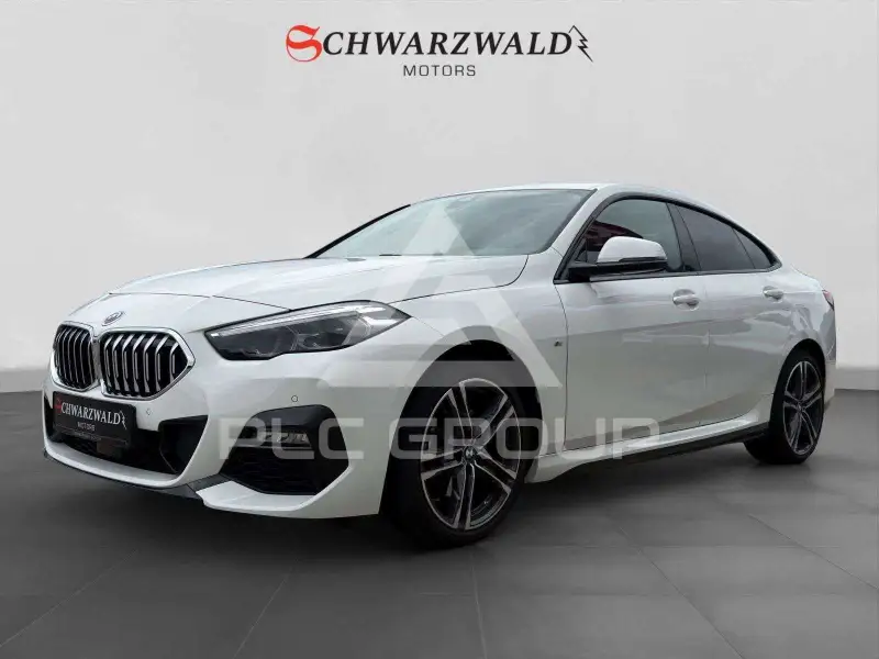 2022 BMW 218