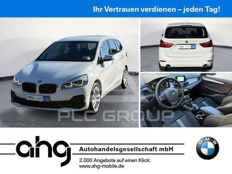 2022 BMW 218