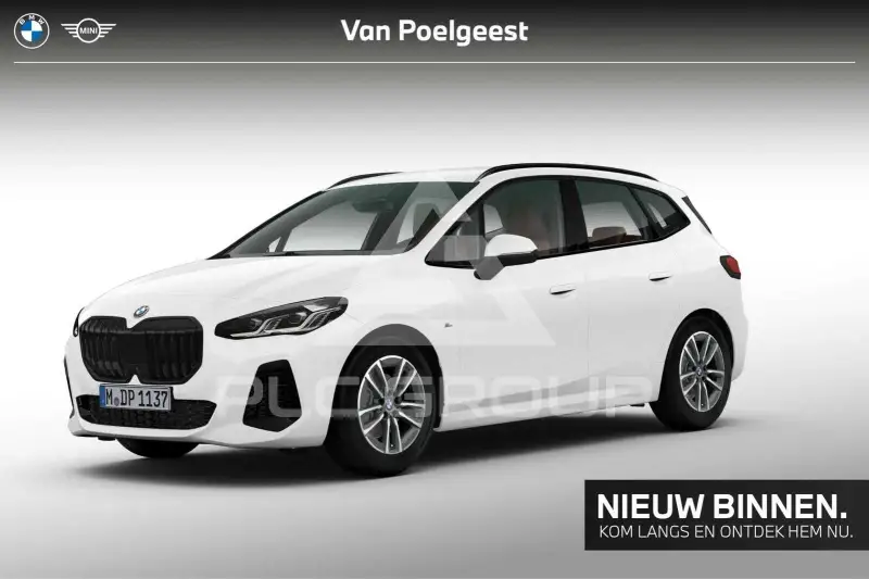 2022 BMW 218