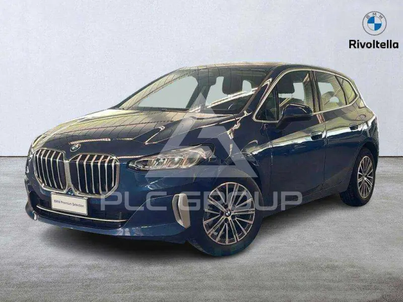 2022 BMW 218