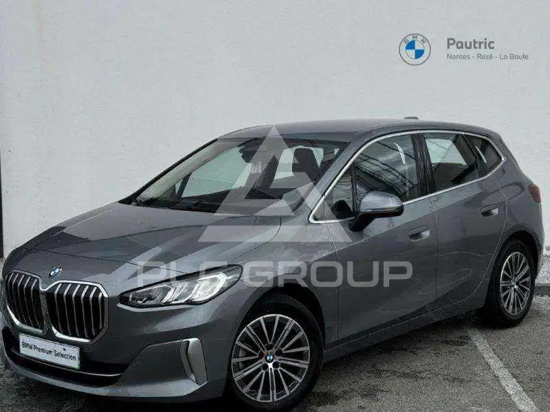 2022 BMW 218