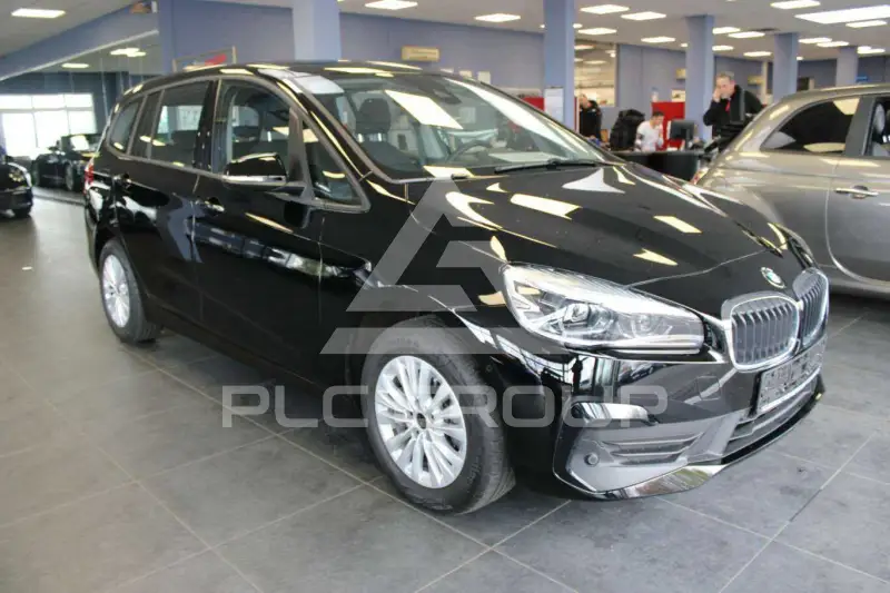 2022 BMW 218