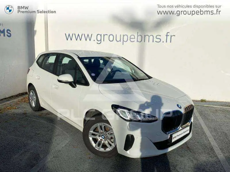 2022 BMW 218
