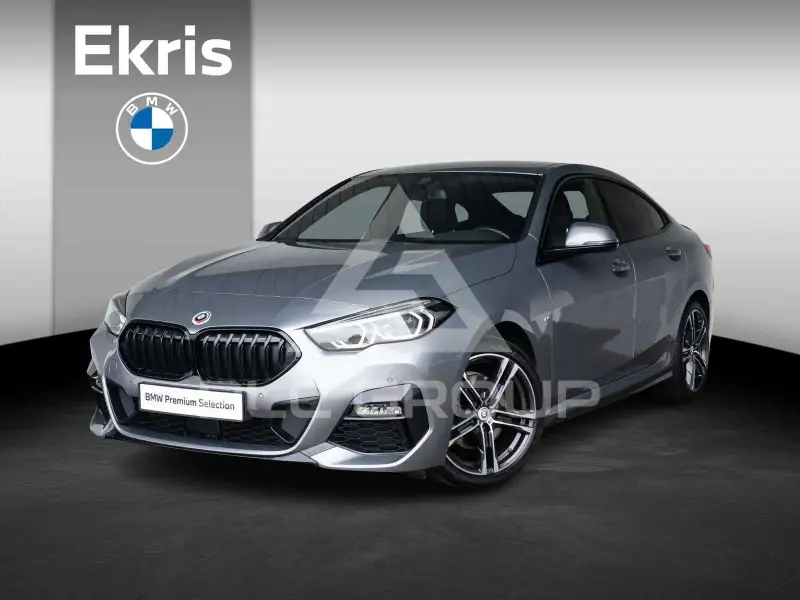 2022 BMW 218