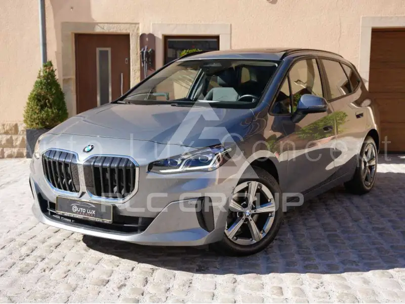 2022 BMW 218