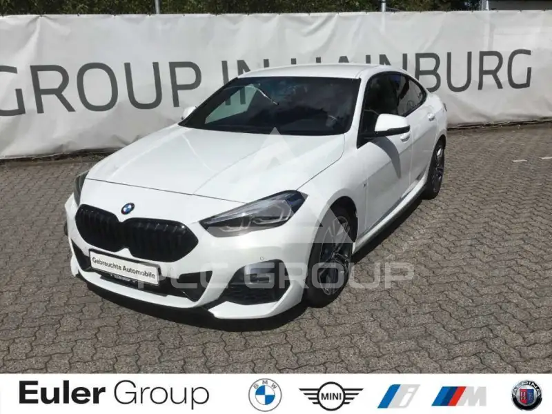 2022 BMW 218