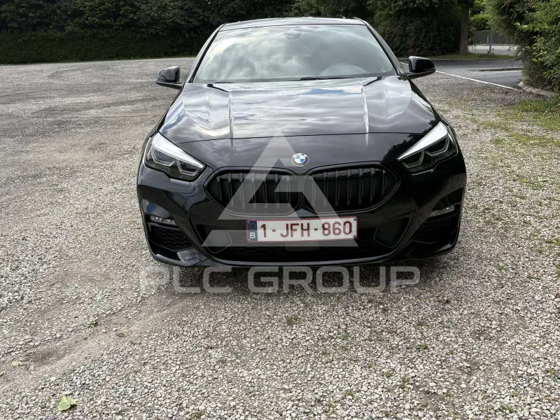 2022 BMW 218