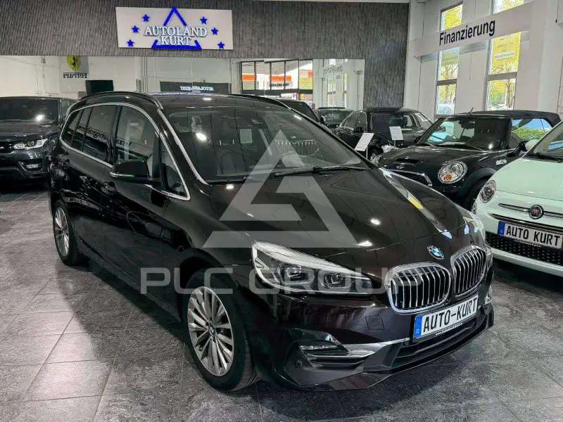 2022 BMW 218