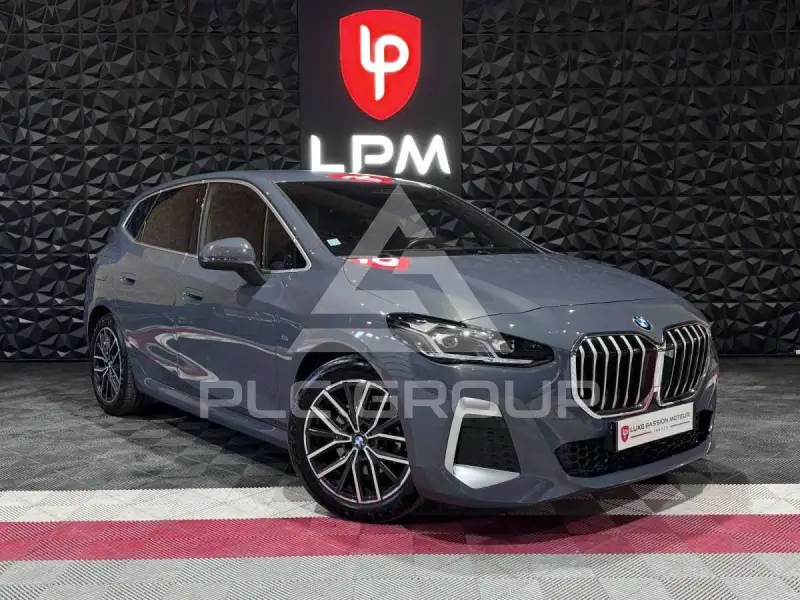 2022 BMW 218
