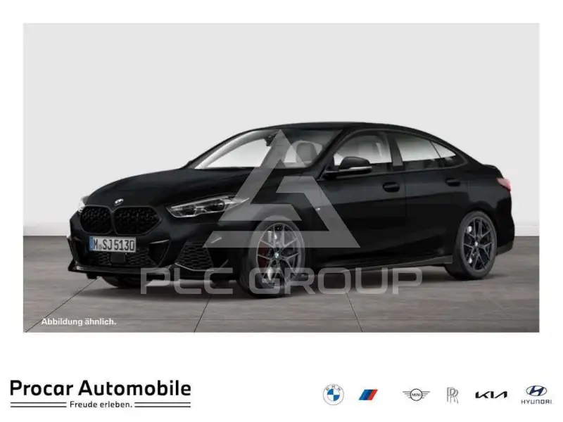 2022 BMW 235