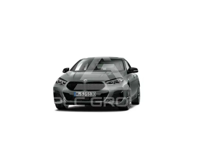 2022 BMW 235