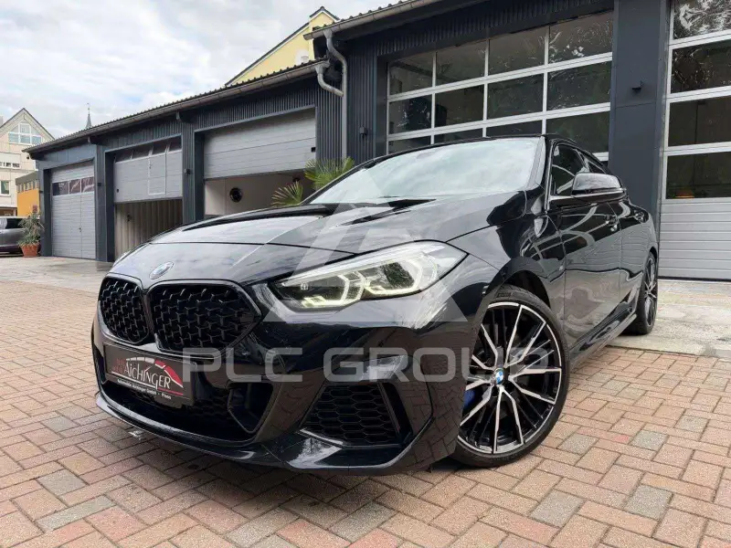2022 BMW 235