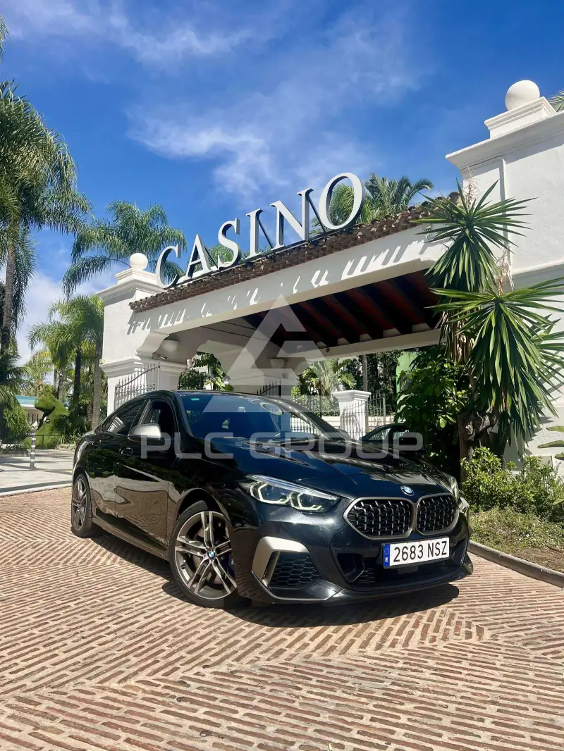 2022 BMW 235