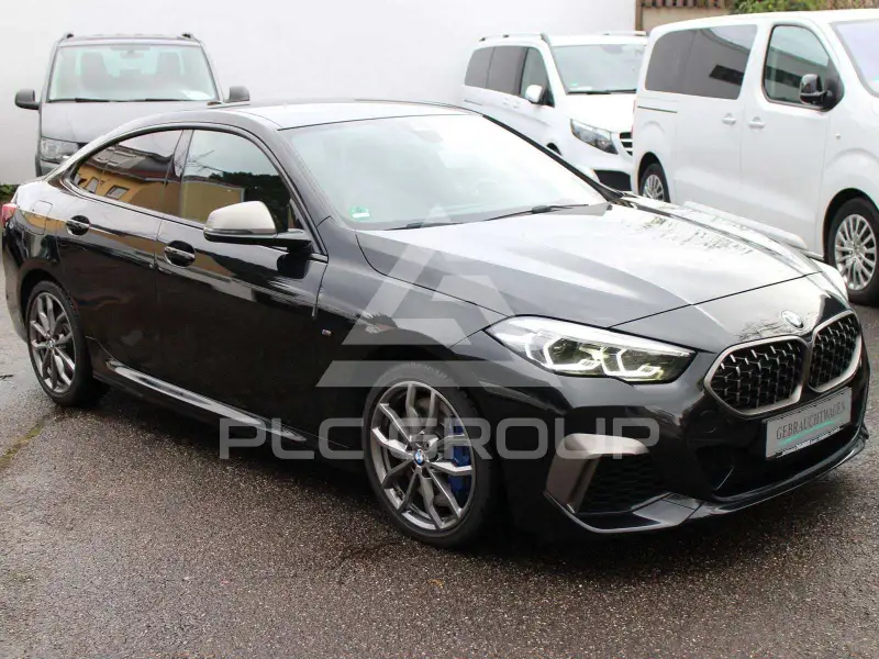 2022 BMW 235