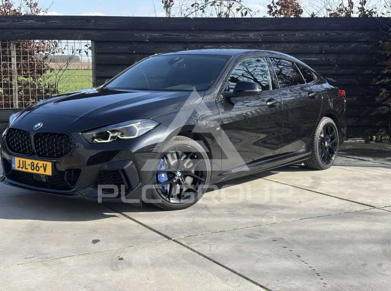 2022 BMW 235