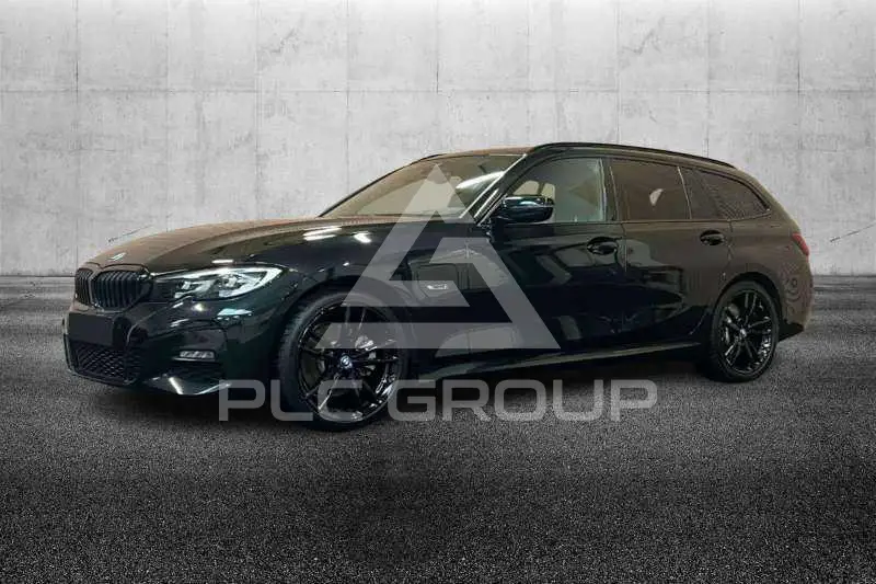 2022 BMW 320