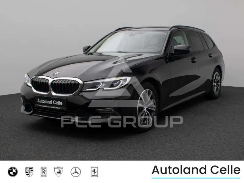 2022 BMW 320