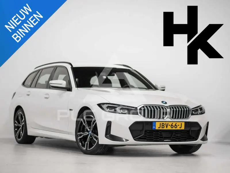 2022 BMW 320